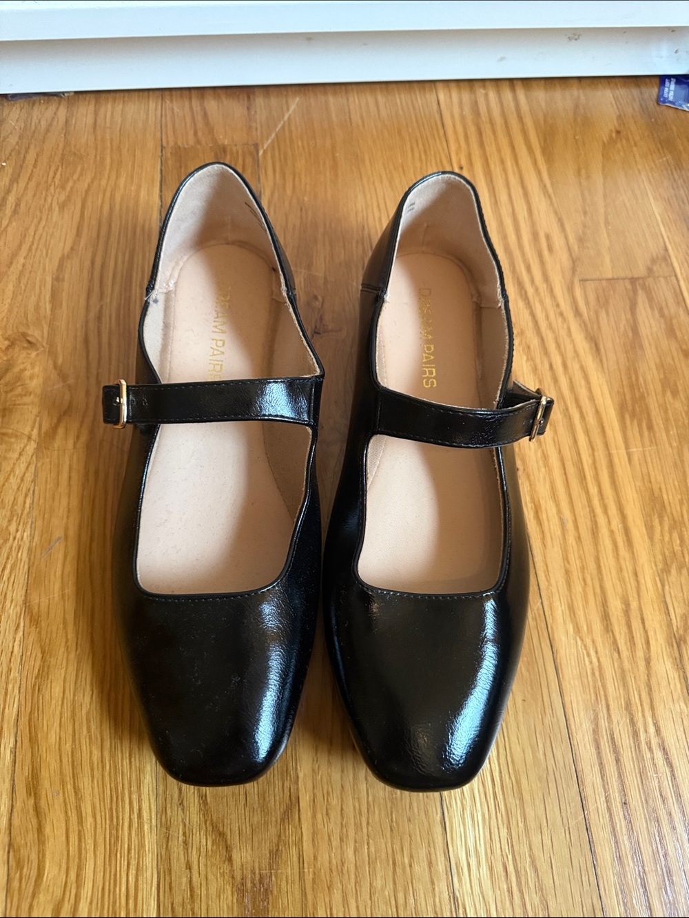 Dream Pairs Black Patent Mary Janes with Buckle Strap - Picture 1 of 3
